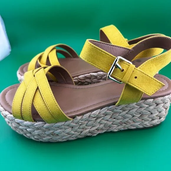 NWOT WOMEN'S "CALL IT SPRING" ANKLE STRAP PLATFORM WEDGE SANDAL YELLOW, SIZE 8 - Picture 4 of 10